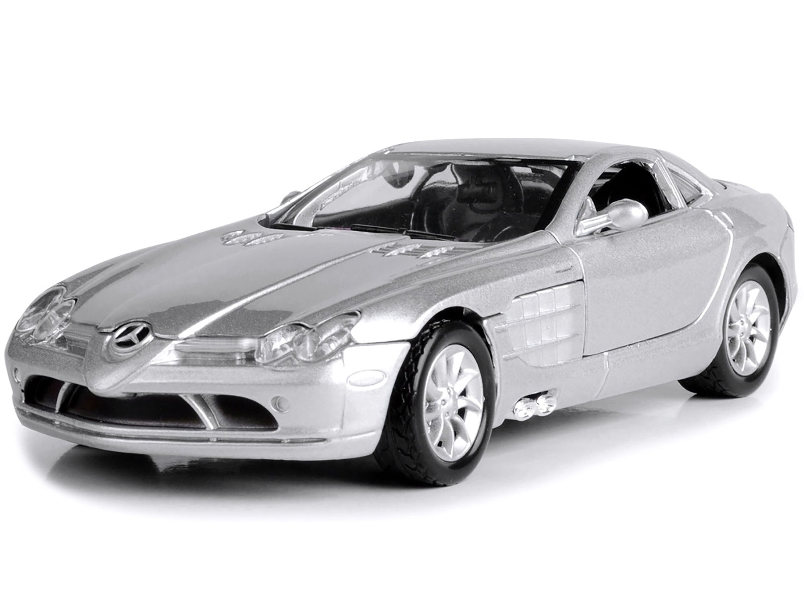 Mercedes McLaren SLR Silver 1/24 Diecast Model Car by Motormax